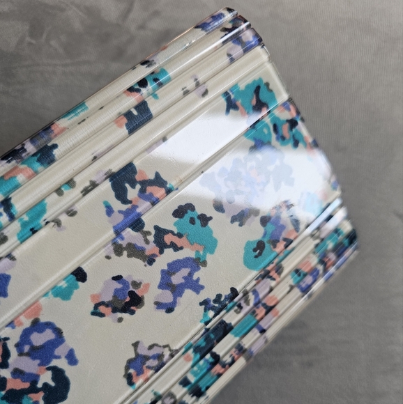 BCBG Resin colorful abstract clutch - Picture 3 of 9